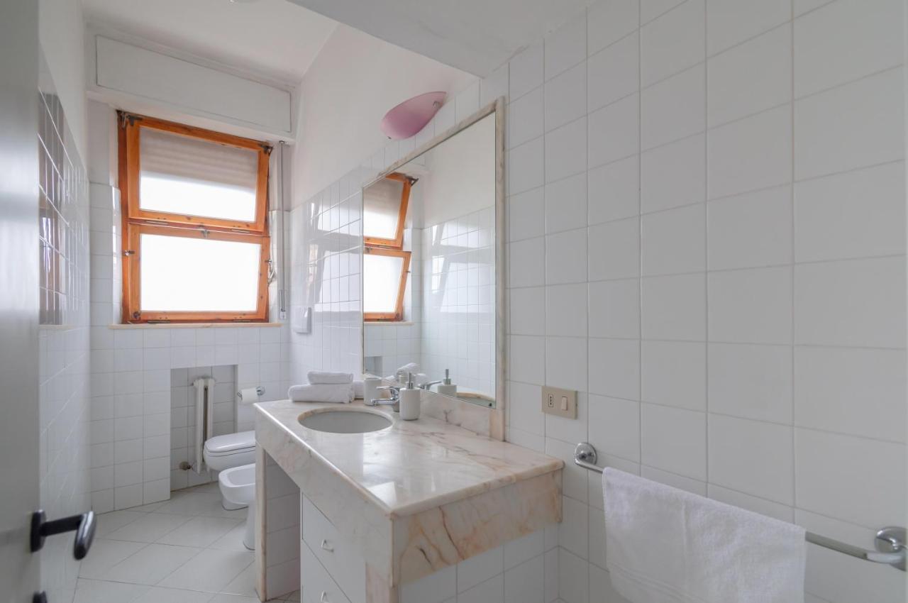 Apartmán Comfy Flat Steps Away From Siena Station! Exteriér fotografie