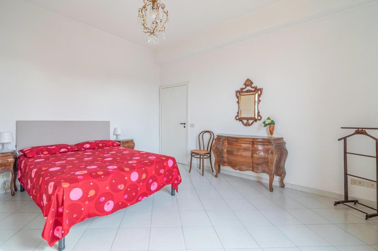 Apartmán Comfy Flat Steps Away From Siena Station! Exteriér fotografie